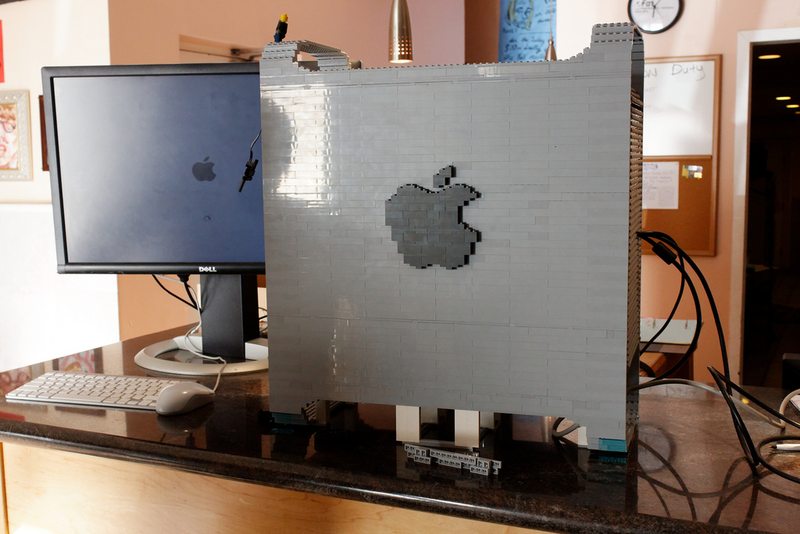 Illustration for article titled Perfect Lego Mac Pro Is Two Computers in One
